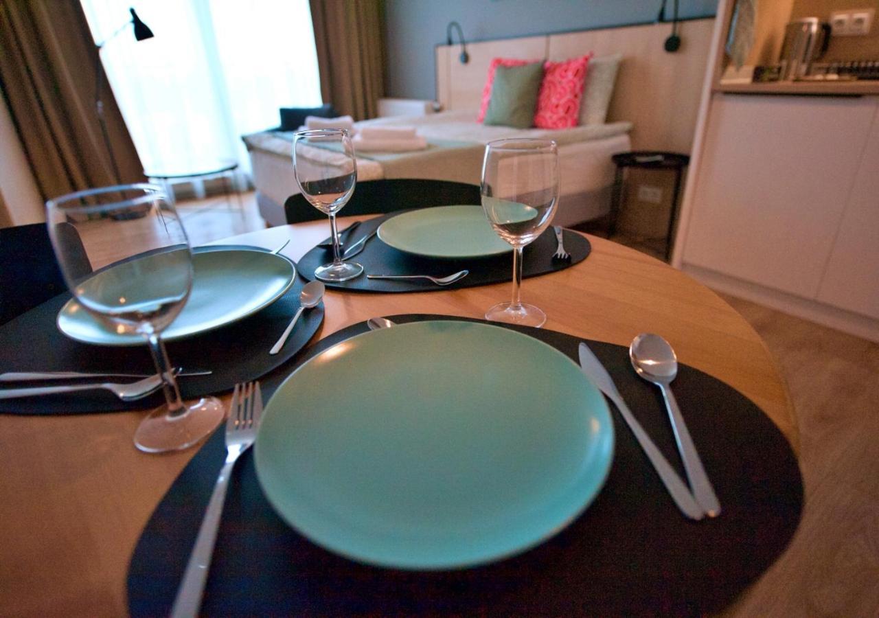 Bk Aparthotel Praga - National Stadium - Comfortable Apartment For 4 People Warschau Buitenkant foto