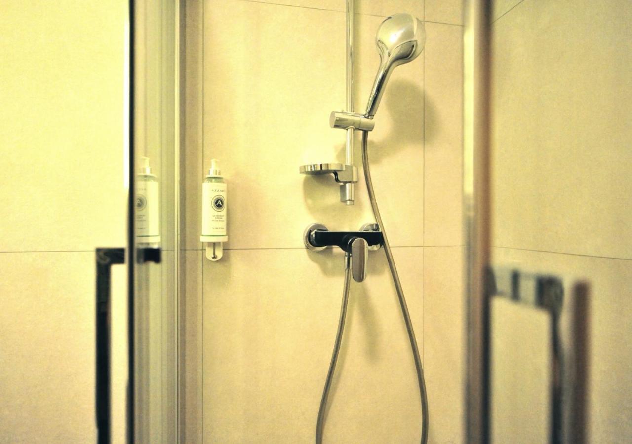 Bk Aparthotel Praga - National Stadium - Comfortable Apartment For 4 People Warschau Buitenkant foto